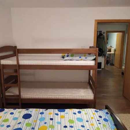 Lägenhet Apartman De Lucia *